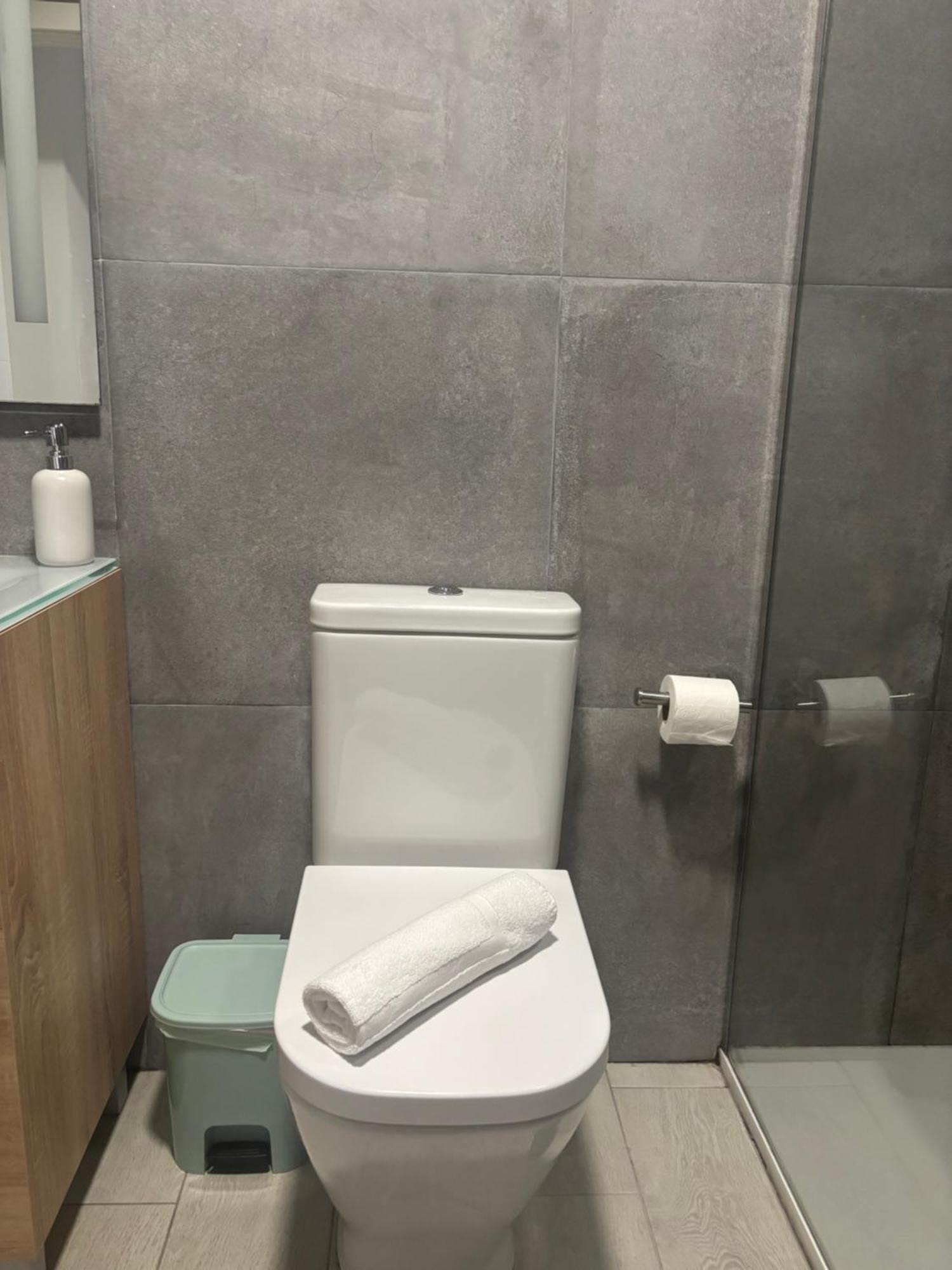 Piso Estupendo A 3 Min De La Estacion De Tren Ave Y Bus Daire Málaga Dış mekan fotoğraf
